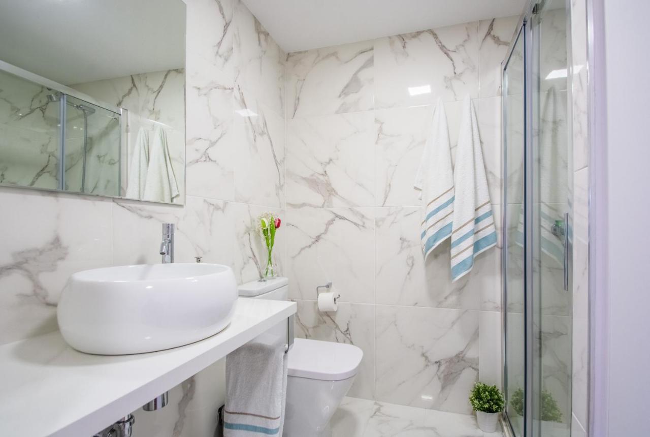 Esmeralda, Pet Friendly, Sea View, Wifi, Near The Beach Apartment ลากาลาเดมิฮาส ภายนอก รูปภาพ
