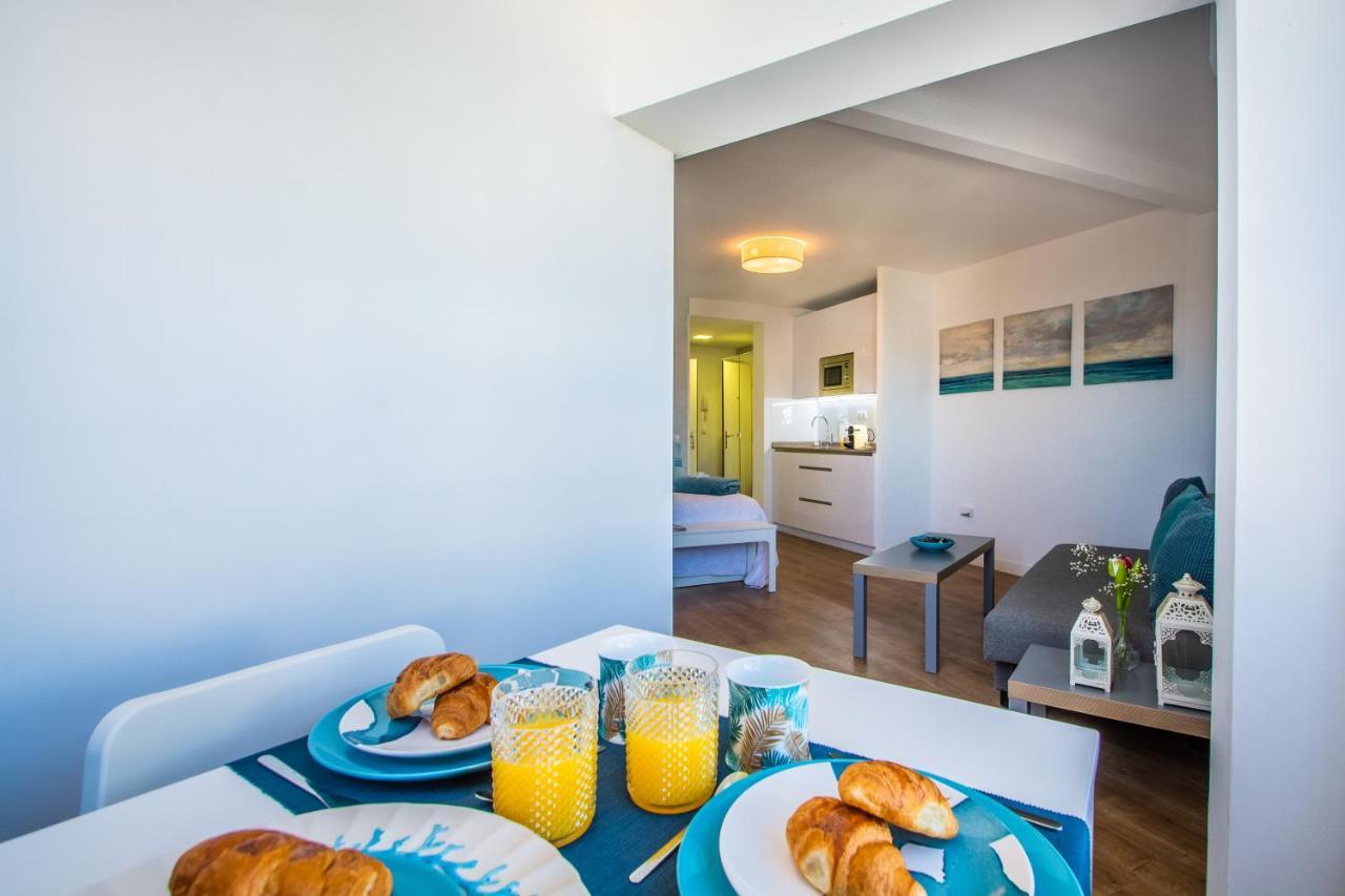 Esmeralda, Pet Friendly, Sea View, Wifi, Near The Beach Apartment ลากาลาเดมิฮาส ภายนอก รูปภาพ